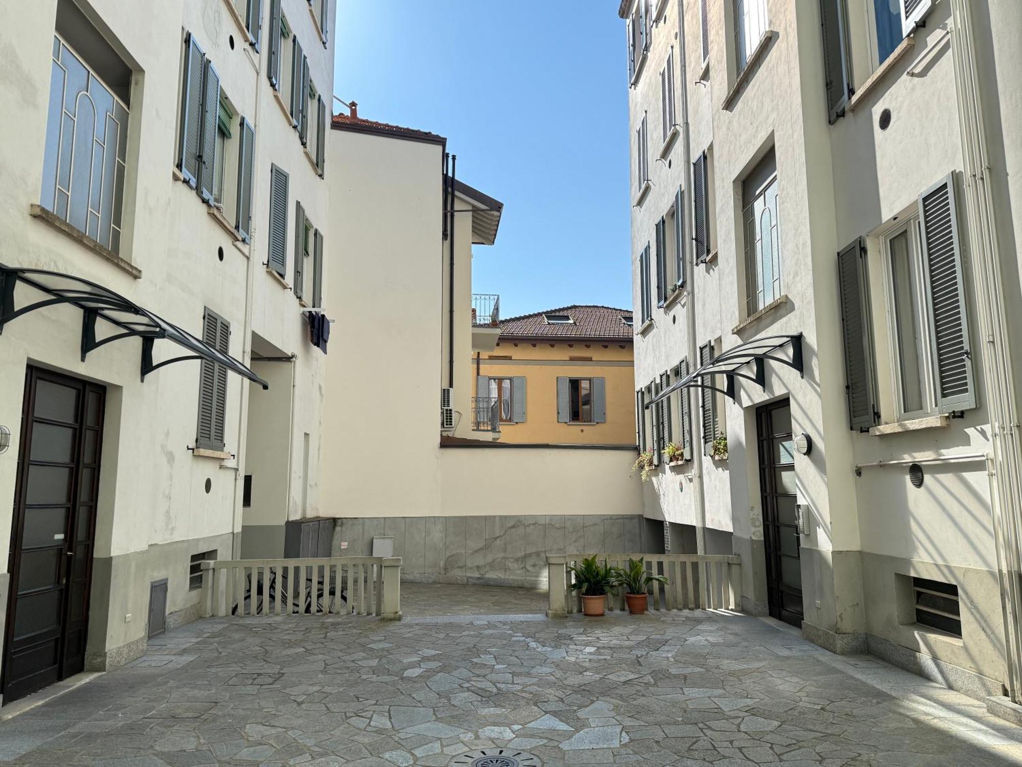 Comoluxhouse- Intero Apartamento *