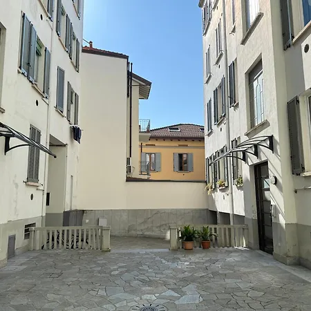 Comoluxhouse- Intero Appartamento Exterior photo